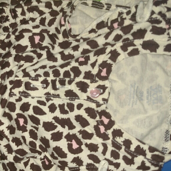 Baby girl spring Cheetah Jumpsuit - Picture 2 of 2